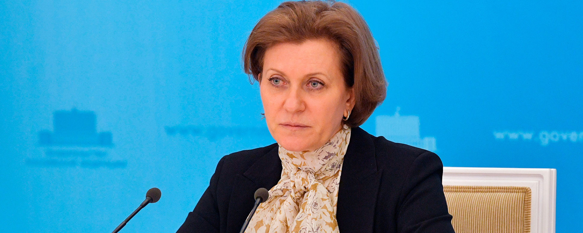 Попова сообщила, что карантин для контактных с больными «омикроном» не нужен