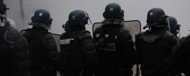 Парижская полиция сообщила о 54 задержанных во время акции «Конвой свободы»
